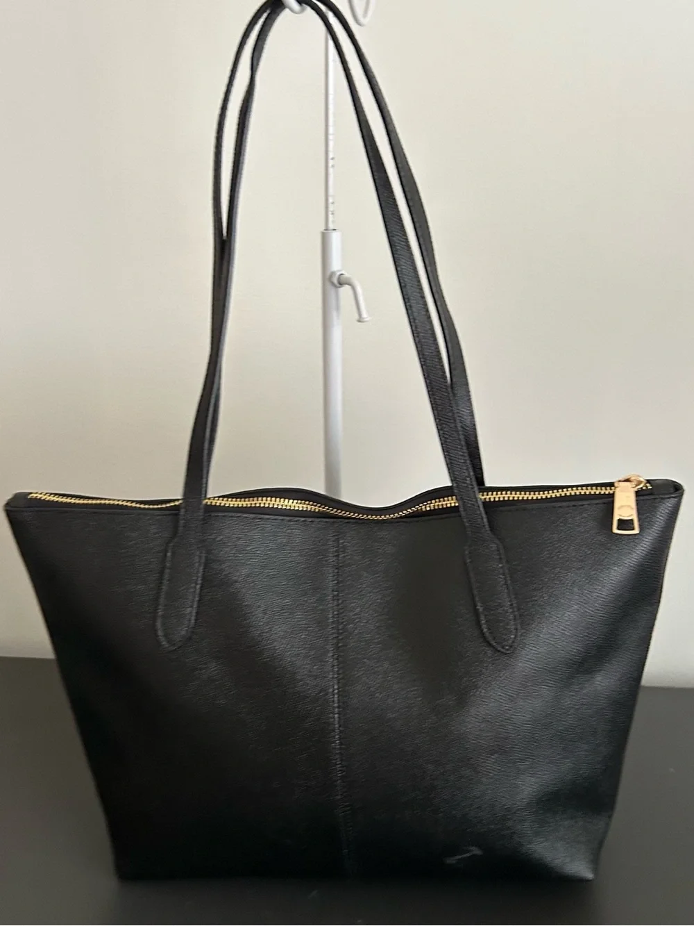 Coach Black Saffiano Leather Zip Top Tote Shoulder Bag Classic Large